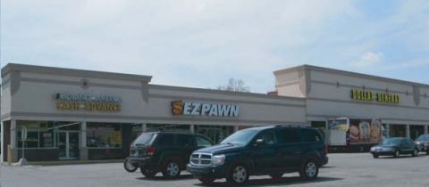 Eastgate Plaza: 3015 E Market St, Logansport, IN 46947